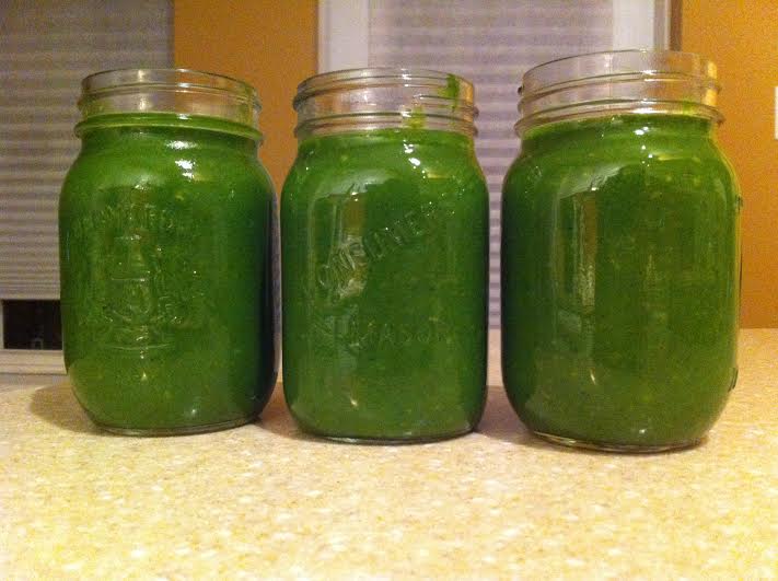 Green Juice. Spinach, Kale