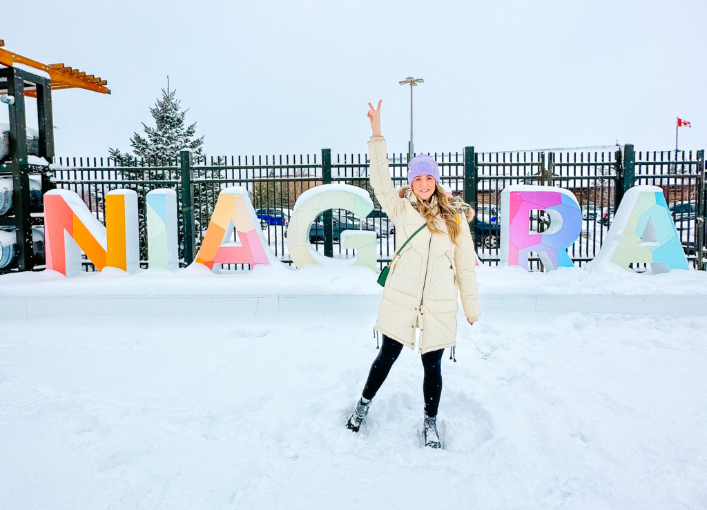 how to dress to visit niagara falls What to Wear to Niagara Falls: 15+ Great Recommendations